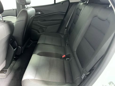 Used 2024 Chevrolet Trax LT image 26