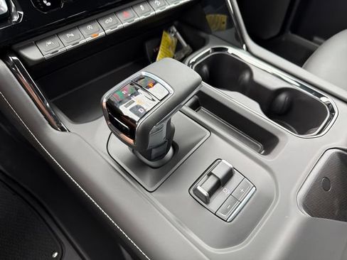 New 2026 GMC Sierra 1500 AT4X AWD/4WD image 15