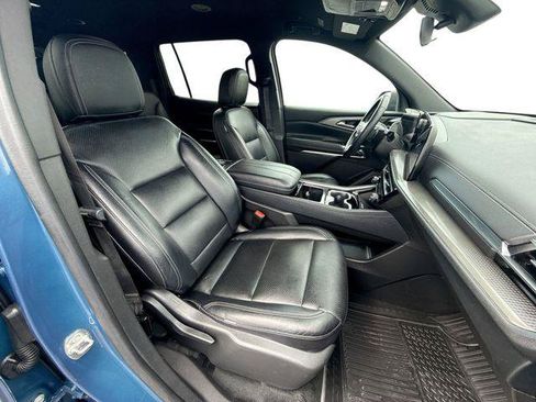Used 2024 Chevrolet Traverse LT FWD image 26