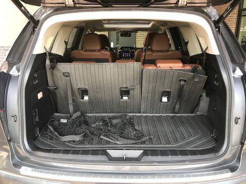 Used 2020 Subaru Ascent Touring w/ Popular Package #2A AWD/4WD image 11