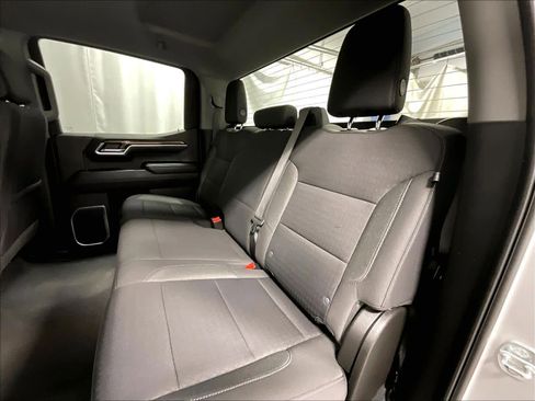 Used 2022 Chevrolet Silverado 1500 LT image 15