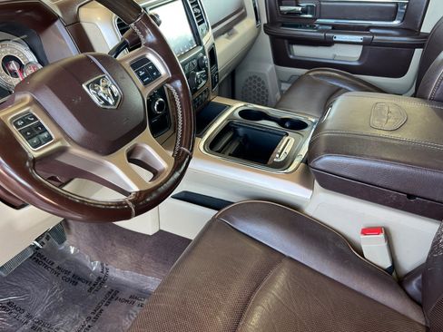 Used 2018 RAM 3500 Laramie Longhorn image 8