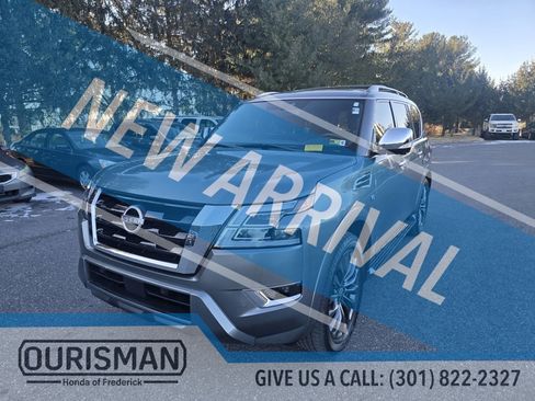 Used 2022 Nissan Armada Platinum w/ Captain's Chairs Package image 4