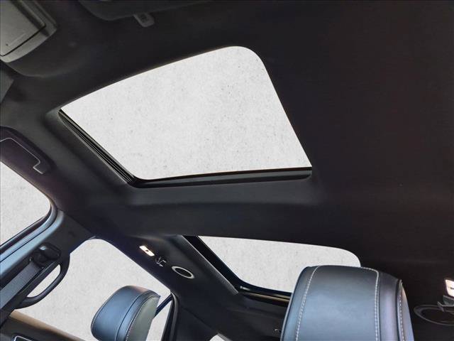 Used 2018 Ford Explorer Platinum AWD/4WD image 19
