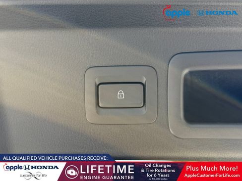 Used 2023 MAZDA CX-30 AWD 2.5 S w/ Preferred Package image 21