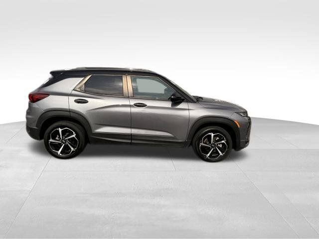 Used 2021 Chevrolet TrailBlazer RS w/ Sun and Liftgate Package AWD/4WD image 6