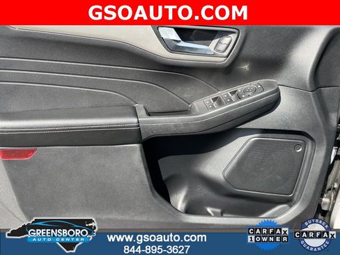 Used 2021 Ford Escape SEL image 26
