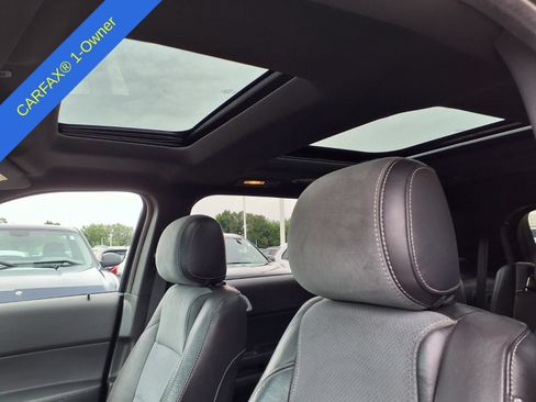 Used 2015 Ford Explorer XLT w/ Equipment Group 202B AWD/4WD image 19