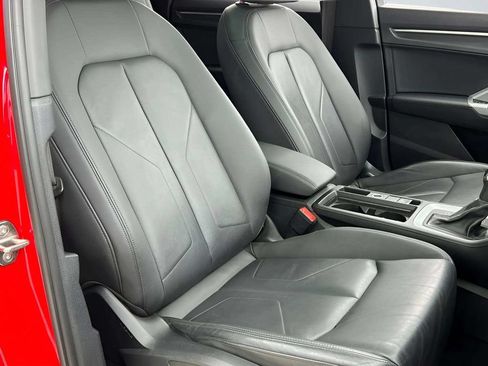 Used 2021 Audi Q3 2.0T Premium w/ Convenience Package AWD/4WD image 10