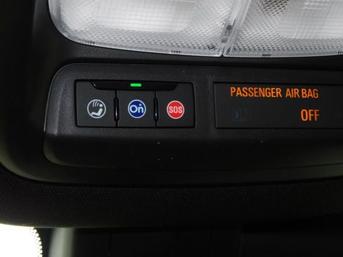 Used 2025 Chevrolet TrailBlazer RS w/ Convenience Package AWD/4WD image 37
