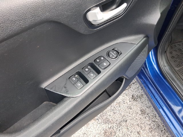 Used 2018 Kia Rio S FWD image 14