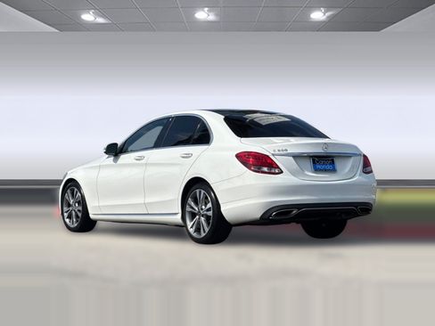 Used 2018 Mercedes-Benz C 300 Sedan image 3