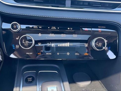 New 2027 INFINITI QX60 Luxe w/ Cargo Package AWD/4WD image 32