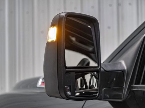 Used 2024 RAM 3500 Big Horn image 40