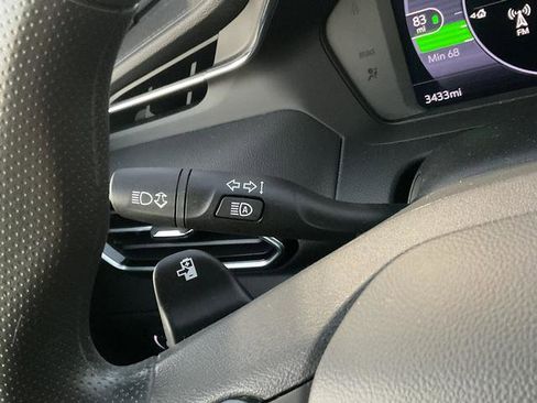 Used 2023 Chevrolet Bolt EUV LT w/ Redline Edition image 15