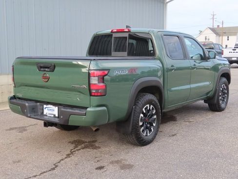 Used 2022 Nissan Frontier PRO-4X AWD/4WD image 3
