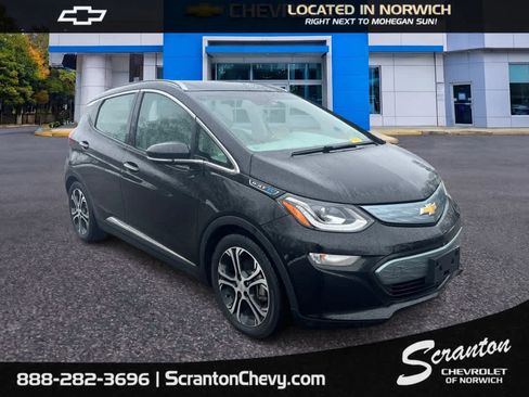 Used 2019 Chevrolet Bolt Premier w/ Infotainment Package image 3