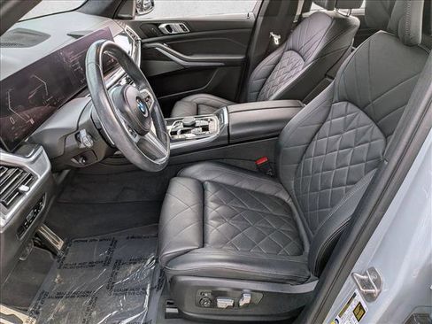 Used 2023 BMW X7 xDrive40i w/ M Sport Package image 18