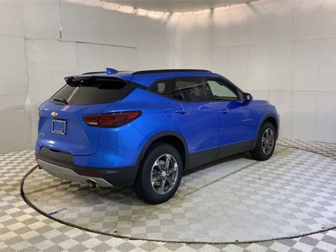 Used 2024 Chevrolet Blazer LT w/ Convenience Package image 8