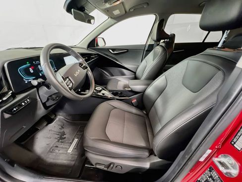 Certified 2024 Kia Niro EX w/ EX Cold Weather Package FWD image 13