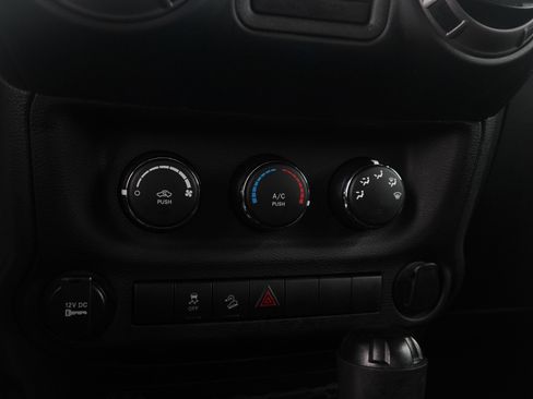 Used 2017 Jeep Wrangler Sport image 20