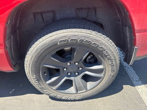 Used 2023 RAM 1500 Big Horn AWD/4WD image 32