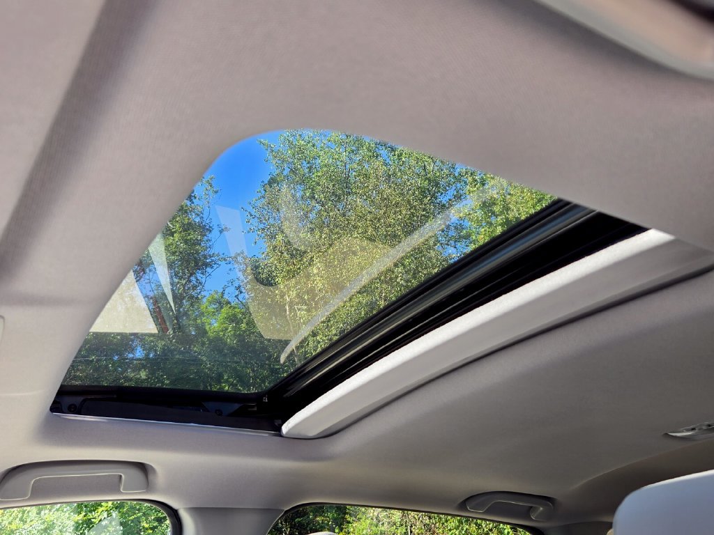 Used 2017 Honda CR-V Touring image 20