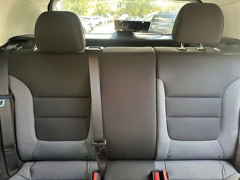 Used 2025 Chevrolet TrailBlazer LT image 32