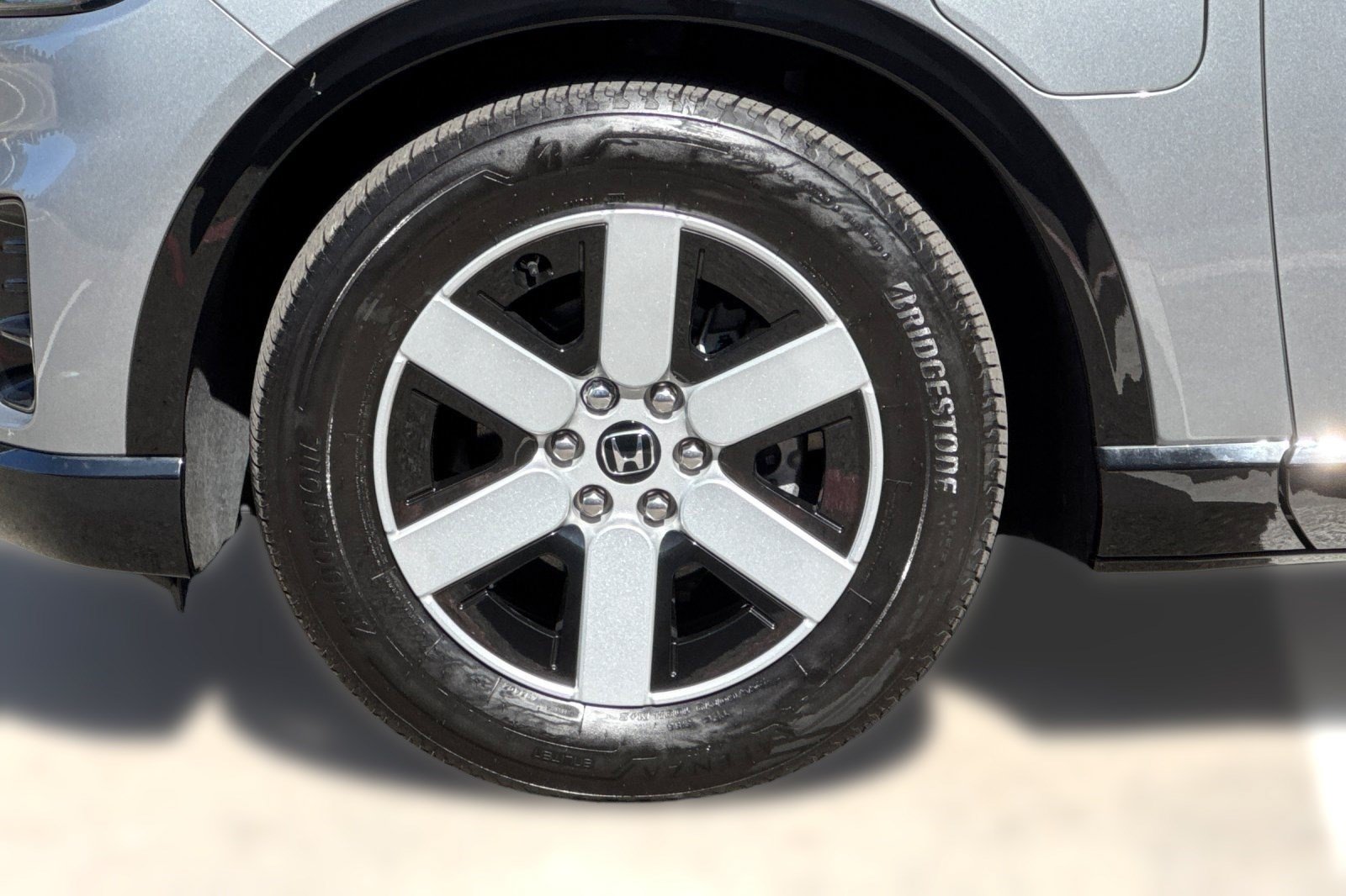 Certified 2024 Honda Prologue Touring image 12