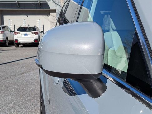 Certified 2024 Volvo XC90 B6 Core w/ Protection Package Premier image 11