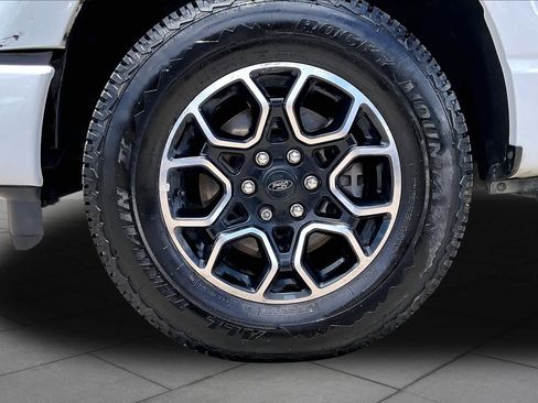 Used 2022 Ford F150 XLT w/ Equipment Group 301A Mid AWD/4WD image 11