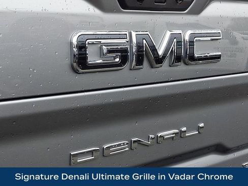 Used 2025 GMC Sierra 2500 Denali Ultimate image 33