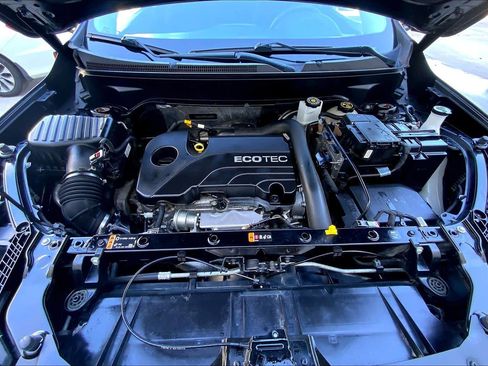 Used 2022 GMC Terrain SLE image 25