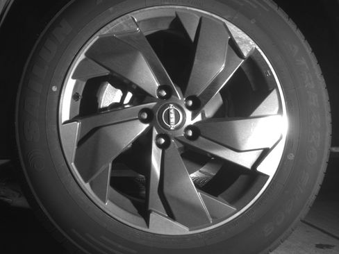 Used 2025 Nissan Rogue SV image 12