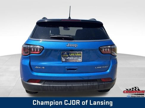 Used 2025 Jeep Compass Limited AWD/4WD image 6