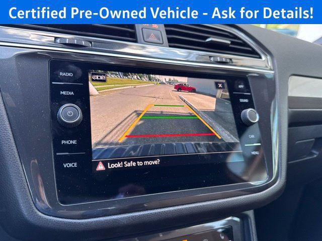 Used 2023 Volkswagen Tiguan SE R-Line AWD/4WD image 13