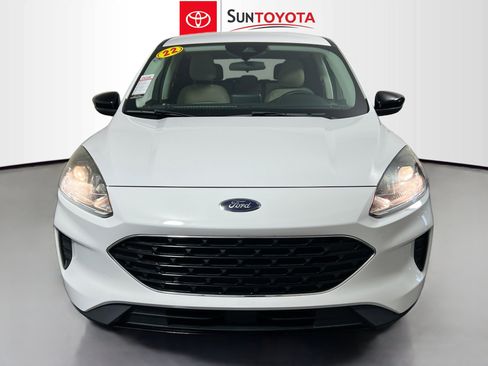 Used 2022 Ford Escape SE w/ SE Sport Appearance Package FWD image 10