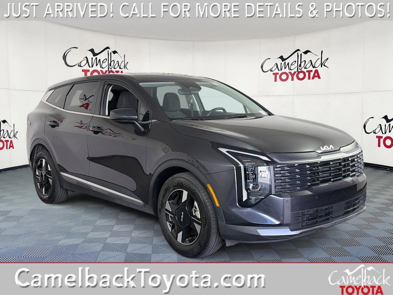 Used 2026 Kia Sportage LX FWD image 1
