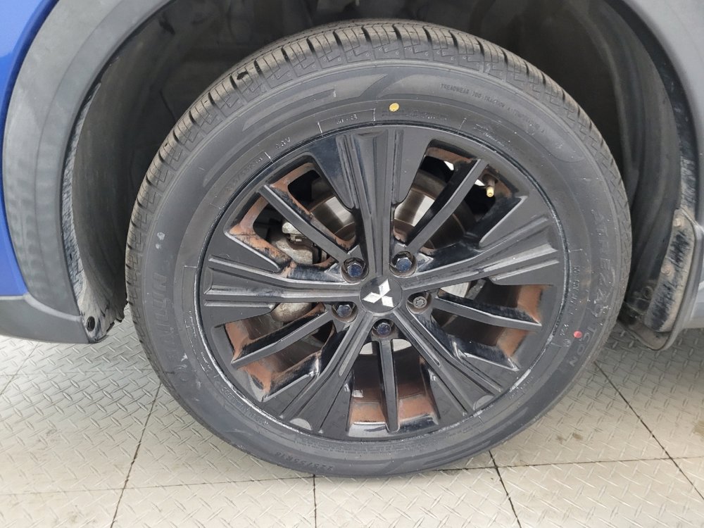 Used 2018 Mitsubishi Eclipse Cross LE AWD/4WD image 31