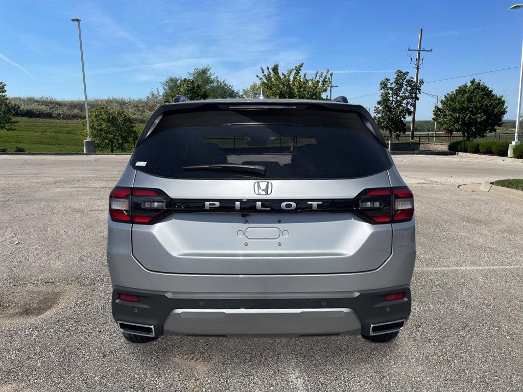 New 2026 Honda Pilot EX-L image 5