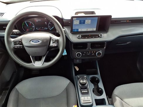 Used 2023 Ford Maverick XL image 12
