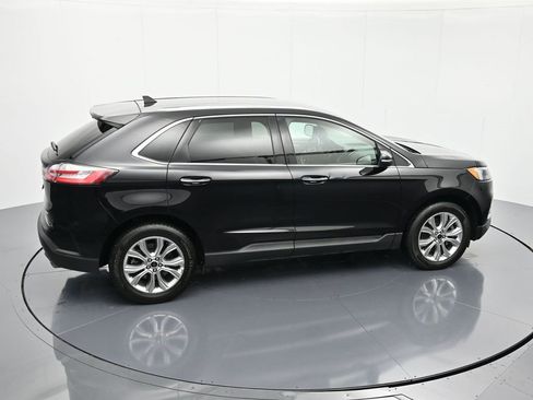 Used 2024 Ford Edge Titanium image 31