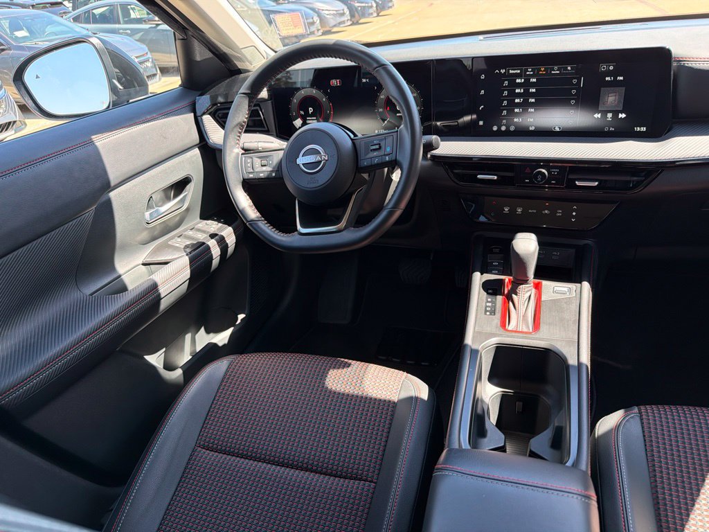 Used 2026 Nissan Kicks SR FWD image 21