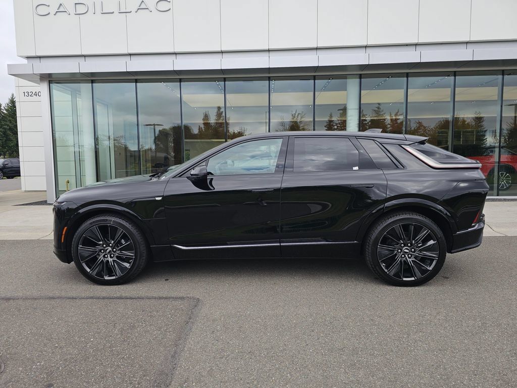 New 2027 Cadillac Lyriq Signature Sport w/ Nappa Leather Package AWD/4WD image 4