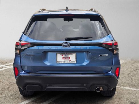 Certified 2025 Subaru Forester Touring w/ Popular Package - Touring AWD/4WD image 5