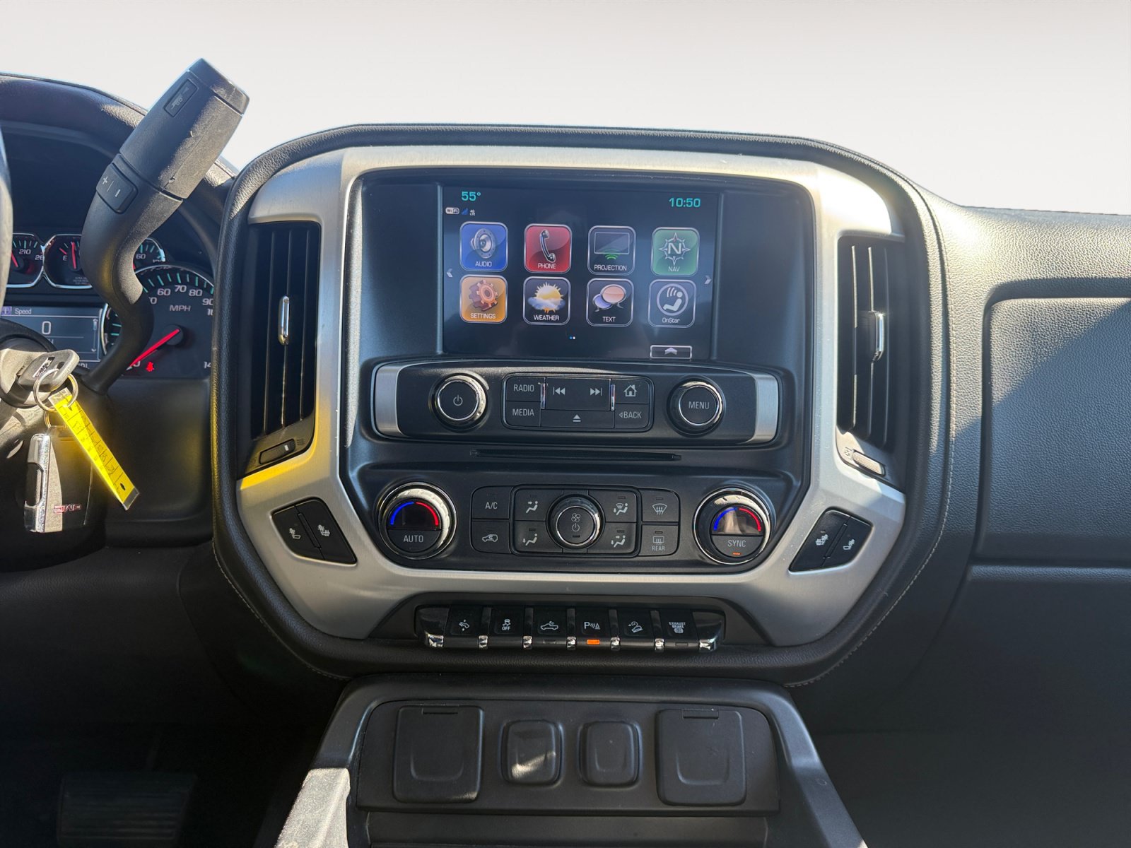 Used 2018 GMC Sierra 2500 SLT w/ Duramax Plus Package AWD/4WD image 11