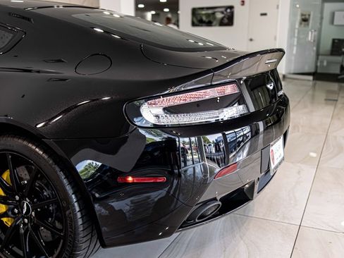 Used 2017 Aston Martin V12 Vantage S RWD image 14