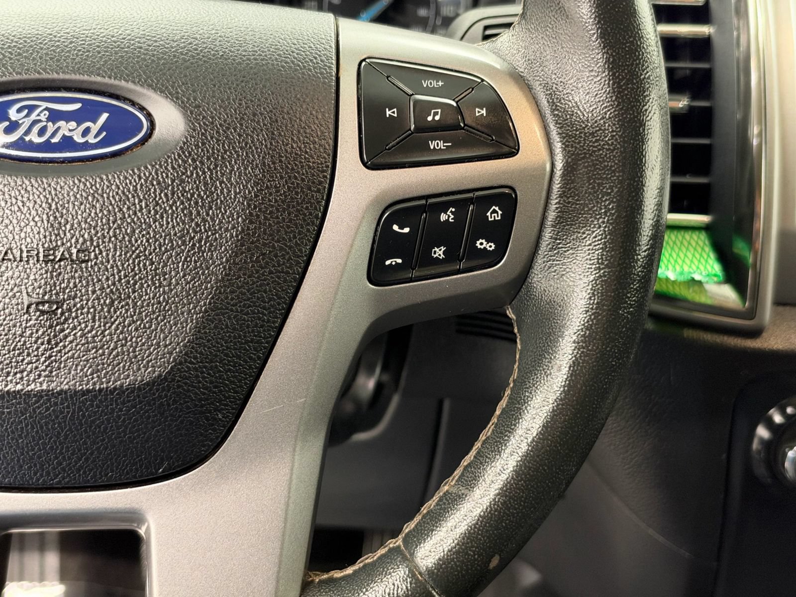 Used 2019 Ford Ranger XLT w/ Equipment Group 302A Luxury AWD/4WD image 30