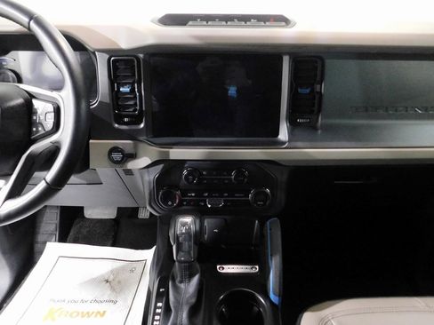 Used 2024 Ford Bronco Wildtrak image 43