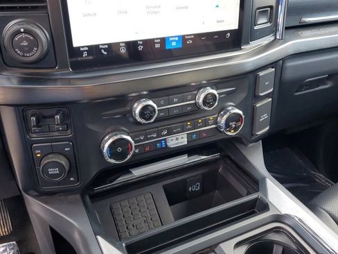 Certified 2024 Ford F350 Lariat w/ Lariat Ultimate Package image 28